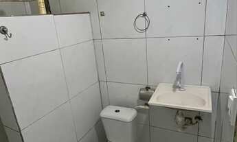 Imagem 4: Casa com três quartos e garagem