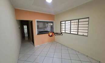 Imagem 4: Casa com 3 dormitórios para alugar por R$ 2.699/mês - Vila Mariana - Americana/SP