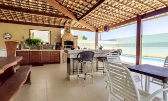 Imagem 2: Quer conforto e segurança? Nada melhor que morar em uma excelente casa no condomínio Ravin