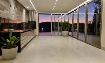 Imagem 2: Casa de condomínio para venda com 380 metros quadrados com 4 quartos