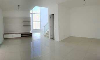 Imagem 4: Casa de condomínio para venda com 224 metros quadrados com 4 quartos