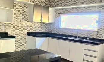 Imagem 5: CD 108, Condomínio Jardim de Alice e Pereira, Casa Duplex com 03 suítes, piscina