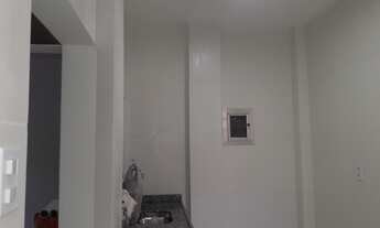 Imagem 6: Apto Todo Reformado No Cond. Araribóia Por R$ 220 Mil!