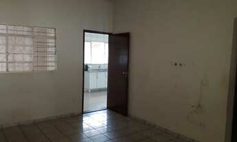 Imagem 4: Casa com piscina