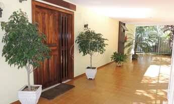 Imagem 2: Apartamento térreo de 2 dormitórios com 2 vagas box garagens cobertas, à venda no bairro P