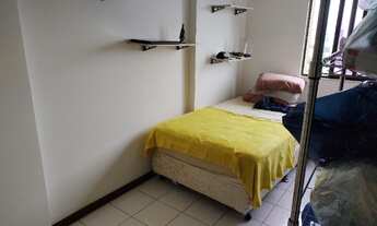 Imagem 3: Apartamento para venda tem 78 metros quadrados com 2 quartos em Caminho das Árvores - Salv