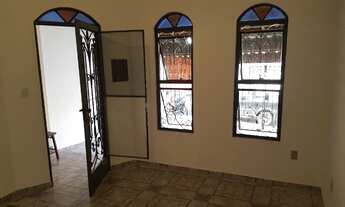 Imagem 3: Casa 2 dormitórios e suite no Wanel Vile 1 na melhor localização do Bairro