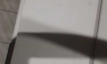 Imagem 1: Porta bebidas. Vai acompanhado esse banquinho