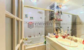 Imagem 3: 3 quartos com duas vagas de garagem no Flamengo