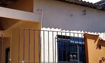 Imagem: VENDO CASA NA RUA 36 NO PEREQUÊ lt br gt