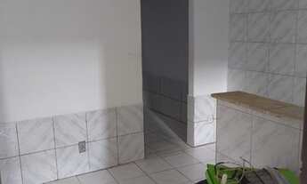 Imagem 3: Quarto e sala no Farol de Itapuã