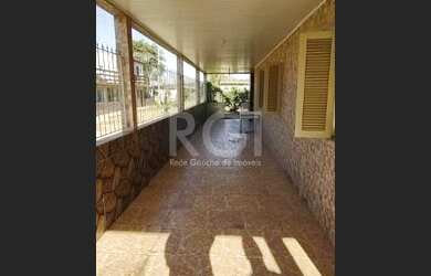Imagem 2: Casa para Venda - 100m², 2 dormitórios, 5 vagas - Ponta Grossa