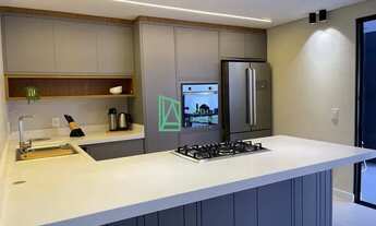 Imagem 2: Casa à venda com 03 dormitórios, sendo 01 suite, MEIA PRAIA, NAVEGANTES - SC