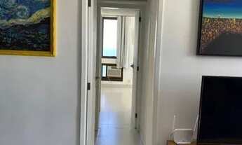 Imagem 3: Cobertura mobiliada com vista para o mar de 3 quartos e piscina no Alfa Ritz