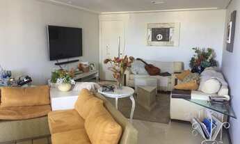 Imagem 3: Apartamento para venda possui 220 metros quadrados com 4 quartos em Costa Azul - Salvador