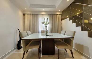 Imagem 4: Maravilhosa Casa Triplex, Condomínio Luz do Sol, em Vargem Pequena (240 m²