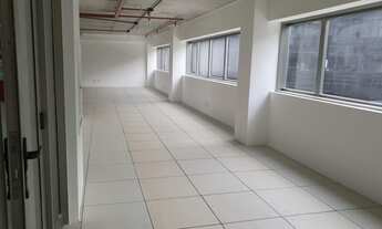 Imagem 7: Centro comercial para aluguel com 323 metros quadrados