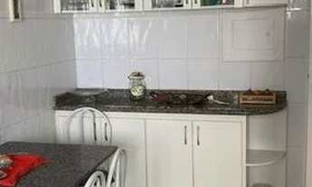 Imagem 5: Alugo ao 4 quartos, 2 suites