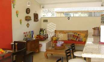 Imagem: Casa à venda com 320,00m² e 4 quartos