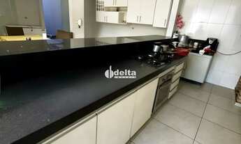 Imagem 5: Casa residencial com 5 quartos e 4 suítes disponível para venda e locação no bairro Jardim