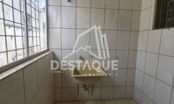 Imagem 7: Casa para Venda em Regente Feijó, Centro, 3 dormitórios, 1 suíte, 1 banheiro, 3 vagas