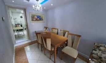 Imagem 6: Casa mobiliada com 3 dormitórios, sendo 1 suíte, no bairro Glória