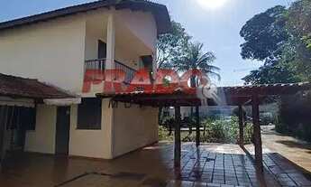 Imagem 7: Sobrado para alugar em Maringá, Zona 05, com 4 quartos, com 250 m²