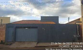 Imagem: Casa de leilão em ZEZINHO COELHO / PERDIZES