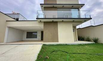 Imagem 3: Sobrado com 4 Quartos para Venda na 1503 Sul