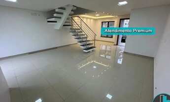 Imagem 6: Imperdível Casa à Venda no Bairro Pinheirinho 130m² com 3 Quartos sendo 1 Suíte, 3 Salas