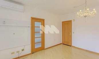 Imagem: Apartamento com sacada e churrasqueira próximo