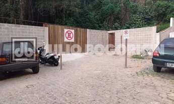 Imagem: Terreno-À VENDA-Centro-Niterói-RJ