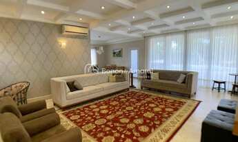 Imagem 6: Casa de Alto Padrão para Locação com 4 Suítes e 6 Vagas - 562 m²