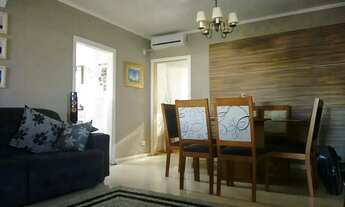 Imagem 2: Casa em Rua Conselheiro Rodrigues Alves - Centro - São José dos Campos/SP