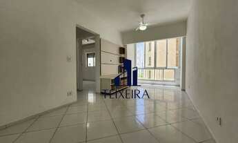 Imagem 2: Apartamento a venda na praia das Pitangueiras, 01 dormitório, com sacada e garagem