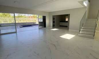 Imagem: Casa para aluguel possui 380 metros quadrados