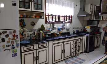 Imagem: Excelente Casa Linear Bem Localizada e Cercada