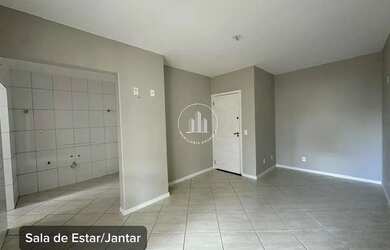 Imagem 5: Apartamento 3 Quartos com 1 Suíte e 72m² - Centro - EST