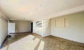 Imagem: Casa com 03 quartos à venda no bairro Presidente