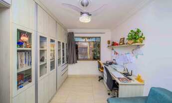 Imagem 5: Casa com duas áreas externas no Mariano Procópio para venda