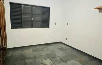 Imagem 5: Casa térrea para venda e ou aluguel no bairro Socorro em Mogi das Cruzes