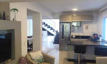 Imagem 2: Apartamento Duplex para venda com 249 metros quadrados com 4 quartos frente a praia- Bombi