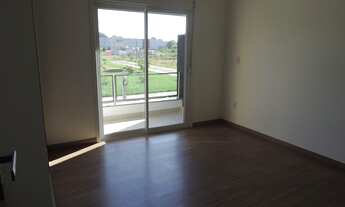 Imagem 6: Lindo sobrado 3d sendo 1 suíte com sacada, lareira e amplo pátio em residencial