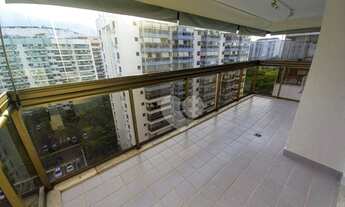 Imagem 6: Apartamento com 2 dormitórios à venda, 74 m² por R$ 650.000,00 - Barra da Tijuca - Rio de