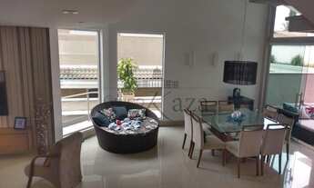 Imagem 2: Requinte em Alto Padrão à Venda: Casa de condomínio com 4D em Condomínio Jardim Coleginho