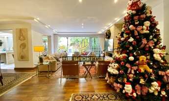 Imagem 4: CASA COM 3 ANDARES À VENDA EM CONDOMÍNIO FECHADO