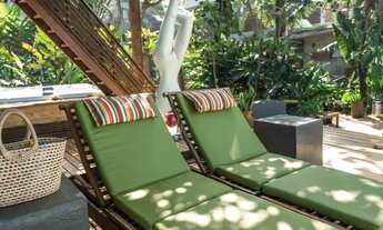 Imagem 3: Casa Pé na Areia com Quadra de Tenis na Praia de Camburi