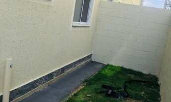 Imagem 2: Apartamento para venda tem 43 metros quadrados com 2 quartos em Papagaio - Feira de Santan