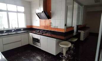 Imagem 6: Apartamento para aluguel tem 351 metros quadrados com 4 quartos