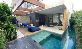 Imagem 2: Casa Alto Padrão com Piscina ,4 suítes Closet